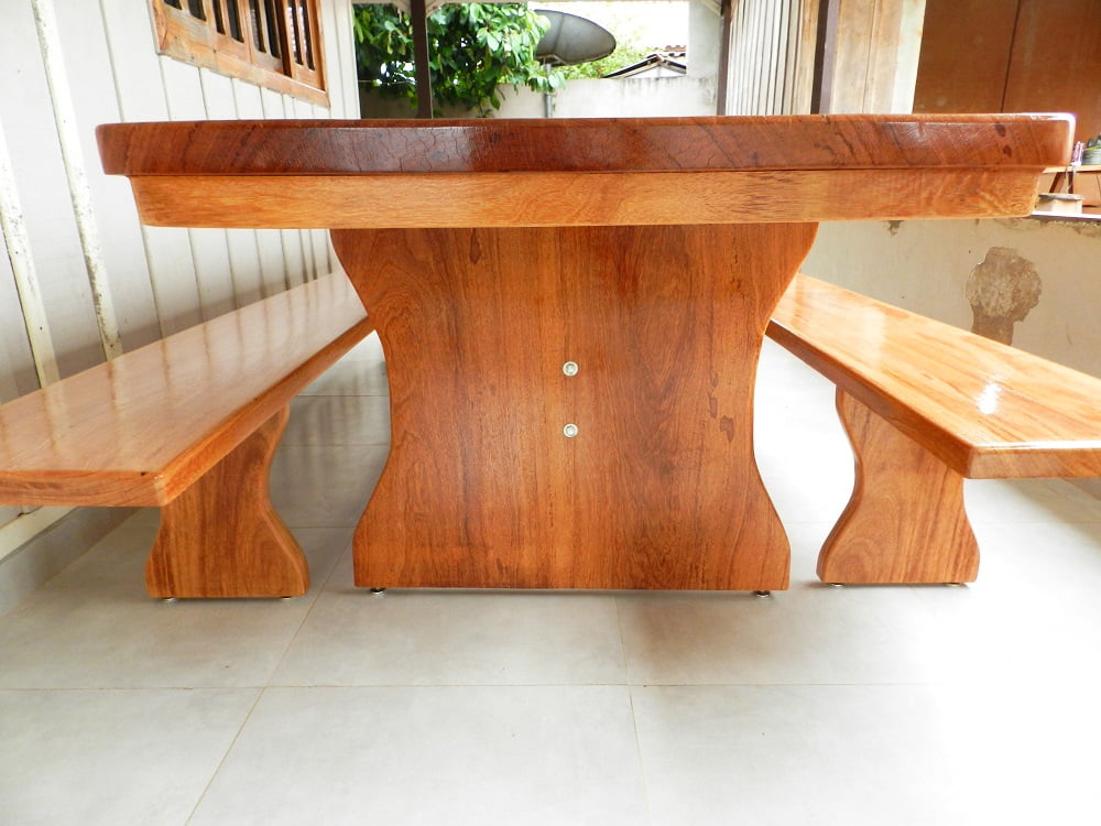 Conjunto Mesa Rústica Redonda Sextavada (1,20Mts x 1,20mts x 4cm) com 6  Cadeiras Rústicas Coloniais, tudo em Madeira Maciça de Cedro – 06 lugares