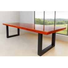 Conjunto Mesa Rústica (300cm x 85cm x 5,5cm) com bordas orgânicas e 2 Bancos Rústicos (300cm X 36cm X 4,0cm) de Madeira 100% Maciça - Pés Taça - Acabamento Imbuia – 10 lugares