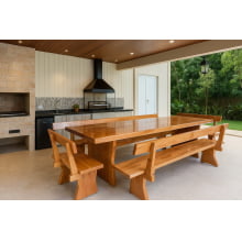Conjunto Mesa Rústica Madeira (2,50mts X 90cm X 6cm) com bordas orgânicas com 2 bancos laterais (2,50mts X 36cm X 4cm) e 2 bancos cabeceiras (85cm X 36cm X 4cm), todos com encosto, madeira Jequitibá acabamento Verniz Auto-Brilho