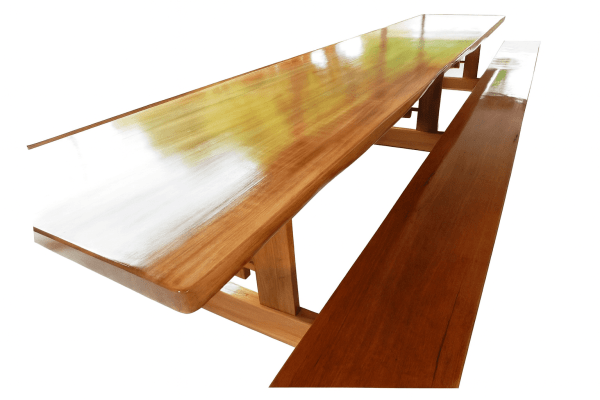 Mesa Rústica Madeira Maciça Tampão (500cm x 90cm x 5cm) com 2 Bancos rústicos tampão(500cm x 36cm x 4cm) tudo em Madeira Maciça JEQUITIBÁ  - 3 Pés da Mesa formato TORRE MODELO EXCLUSIVO - Acabamento Verniz Auto Brilho