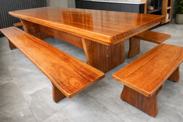 Conjunto Mesa Madeira Maciça Angelim Tampão (300cm x 90cm x 5,5cm) Pés Formato Taça com 2 bancos laterais(300cm x 36cm x 4cm) e 2 bancos Cabeceira(90cm x 36cm x 4cm) -  Acabamento FOSCO - 12 lugares