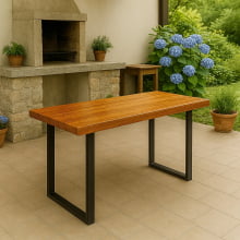 Conjunto Mesa Rústica Churrasco (180cm x 85cm) com 2 Bancos Rústicos (180cm X 36cm) de Madeira Maciça de Angelim – Pés Taça - Acabamento Verniz Auto Brilho - 06 lugares