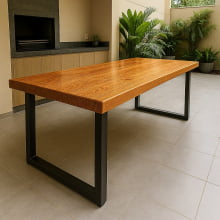 Conjunto Mesa Rústica Churrasco (300cm x 86cm x 6,5cm) com 2 Bancos Rústicos (300cm X 35cm x 5cm ) de Madeira Maciça de Angelim – 10 lugares