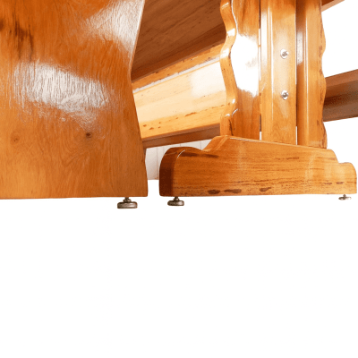 Conjunto Mesa Rústica Tampão(250cm x 85cm x  6cm) Pés Mesa Torre,  com 2 Bancos Laterais Tampão(250cm x 36cm x 4cm) e 2 Bancos Cabeceira Tampão(85cm x 36cm x 4cm) de Madeira Maciça de Angelim – 10 lugares