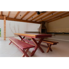 Conjunto Mesa Rústica (250cm x 85cm) Pés Formato X, com 2 Bancos Rústicos (250cm X 36cm) de Madeira Maciça de Roxão – 8 lugares