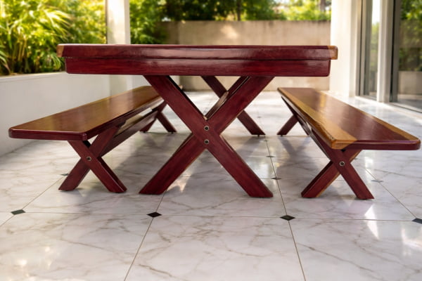 Conjunto Mesa Rústica (250cm x 85cm) Pés Formato X, com 2 Bancos Rústicos (250cm X 36cm) de Madeira Maciça de Roxão – 8 lugares