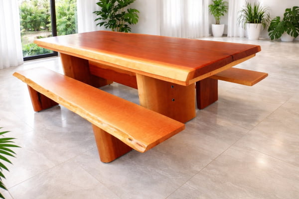 Conjunto Mesa Rústica Madeira Maciça Maçaranduba Tampão(240cm x 85cm x 6cm)Pés Quadrados com 2 bancos tampão (2,40mts x 35cm x 4cm) 100% orgânica - Acabamento Verniz AutoBrilho – 08 a 10  lugares